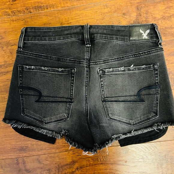 American Eagle shorts size 4 - Picture 2 of 2